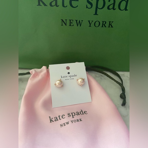 NWT! Authentic ♠️ kate spade earrings. Golden rose & blush pearl + Gift wrap! - Picture 10 of 16